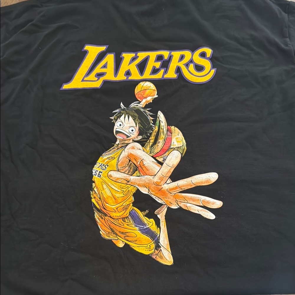 Lakers Graphic T-Shirt